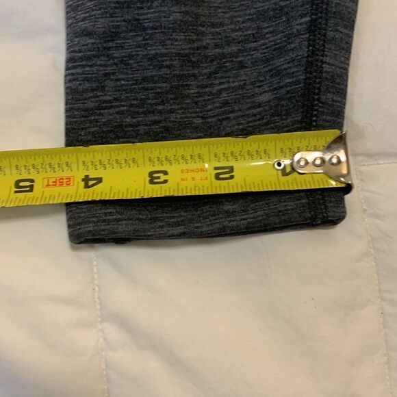 ATHLETA, ALTITUDE TIGHT IN POLARTECH,. Near new, SP - Picture 9 of 13